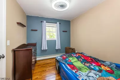 33 Lakeside Ave, Bloomingdale, NJ 07403 - Photo 19