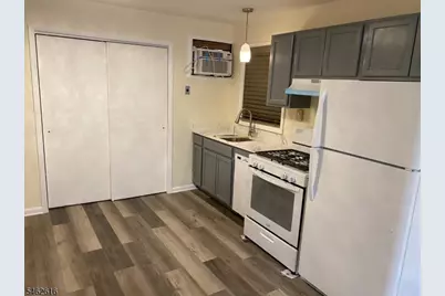139 70th St Unit #1, Guttenberg, NJ 07093 - Photo 3