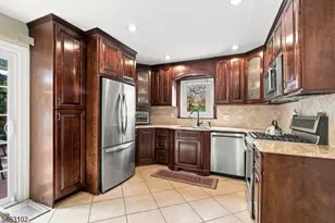 42 Circle Dr, Rockaway Township, NJ 07866 - Photo 9