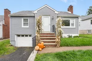 17 Ralph Pl, Morristown, NJ 07960 - Photo 1