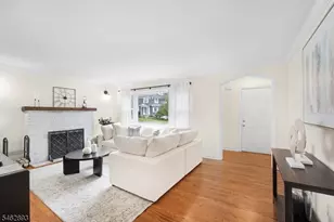 17 Ralph Pl, Morristown, NJ 07960 - Photo 11