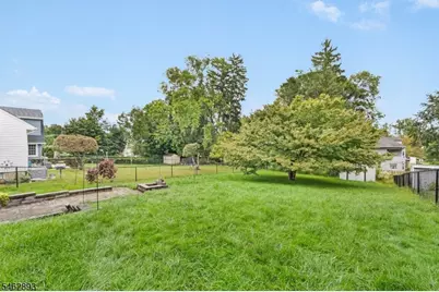 17 Ralph Pl, Morristown, NJ 07960 - Photo 15