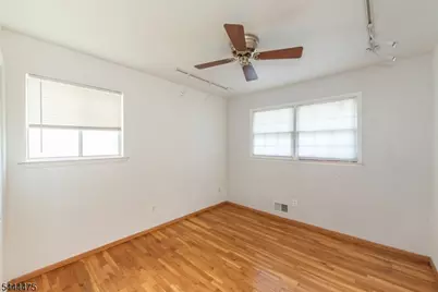 29 Downstream Dr, Mount Olive, NJ 07836 - Photo 9