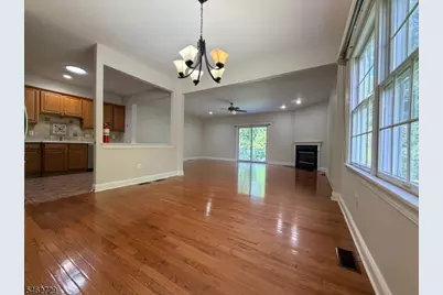 209 Raymound Blvd, Parsippany, NJ 07054 - Photo 7