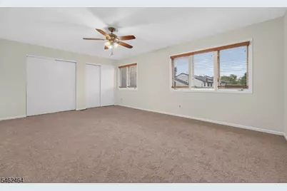 10 Hemlock Ct, Raritan Township, NJ 08822 - Photo 13