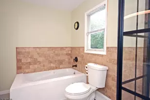202 Long Hill Rd, Little Falls Township, NJ 07424 - Photo 23