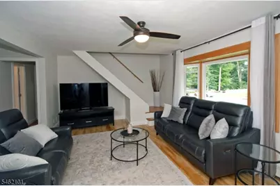 202 Long Hill Rd, Little Falls Township, NJ 07424 - Photo 5