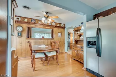 669 Old Post Rd, Edison Twp., NJ 08817 - Photo 17
