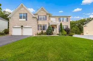 9 Red Maple Ln, Mount Olive, NJ 07836 - Photo 1