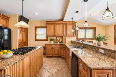 14 Dawson Ave, West Orange Township, NJ 07052 - Photo 3
