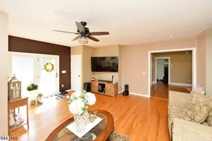 71 Ringwood Ave, Pompton Lakes, NJ 07442 - Photo 7