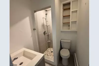 288 Totowa Ave, Paterson, NJ 07502 - Photo 15