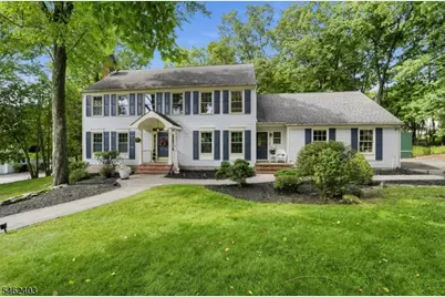 5 Buckingham Ct, Clinton Township, NJ 08801 - Photo 1