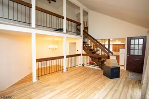 112 Bluebird Dr, Hillsborough Township, NJ 08844 - Photo 11