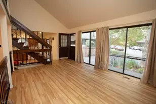 112 Bluebird Dr, Hillsborough Township, NJ 08844 - Photo 13