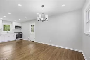 127 Brahma Ave, Bridgewater, NJ 08807 - Photo 15