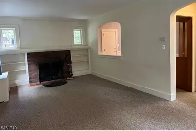 15 Sherman Pl, Morristown, NJ 07960 - Photo 3