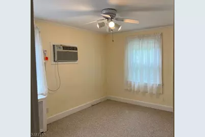 15 Sherman Pl, Morristown, NJ 07960 - Photo 11