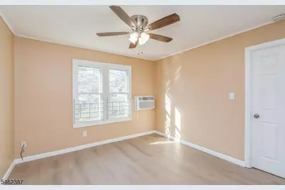 14 Elizabeth St, Wharton, NJ 07885 - Photo 5