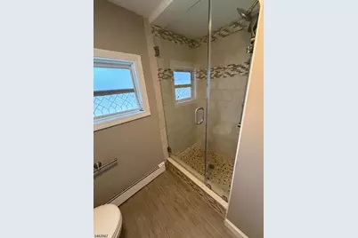 100 W Plover Way, Toms River Township, NJ 08735 - Photo 5