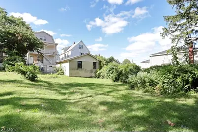 267 Hoover Ave, Bloomfield, NJ 07003 - Photo 39