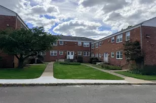 163 Ridge Road Unit B Bldg D, Cedar Grove, NJ 07009 - Photo 1