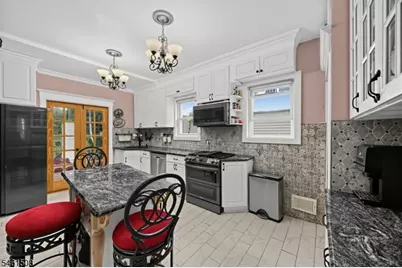 216 Stiles St, Elizabeth, NJ 07208 - Photo 11