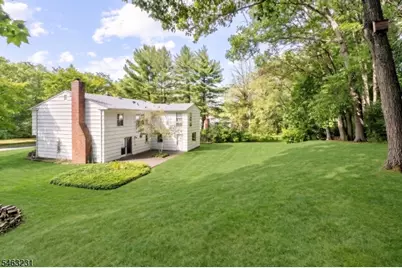 75 Fawn Ridge Dr, Long Hill Township, NJ 07946 - Photo 23