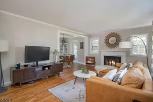 1 Pine Way, New Providence, NJ 07974 - Photo 3