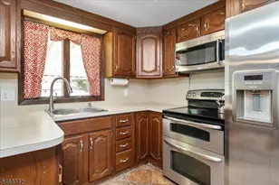 8 Fern Ave, Hamburg, NJ 07419 - Photo 19