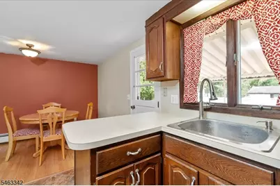 8 Fern Ave, Hamburg, NJ 07419 - Photo 21