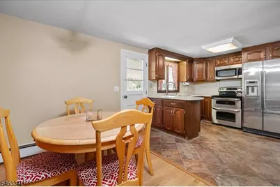 8 Fern Ave, Hamburg, NJ 07419 - Photo 15