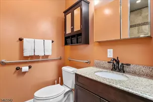 8 Fern Ave, Hamburg, NJ 07419 - Photo 31