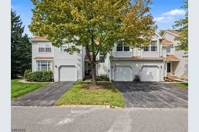 3 Weatherhill Rd, Hamburg, NJ 07419 - Photo 1