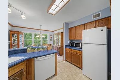 3 Weatherhill Rd, Hamburg, NJ 07419 - Photo 11