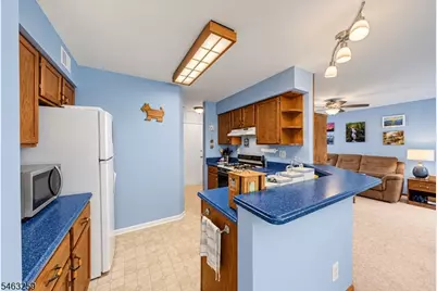 3 Weatherhill Rd, Hamburg, NJ 07419 - Photo 9