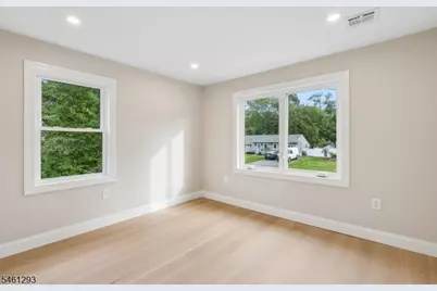 16 Alcott Dr, Livingston, NJ 07039 - Photo 31