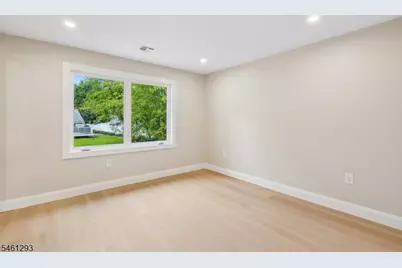 16 Alcott Dr, Livingston, NJ 07039 - Photo 29