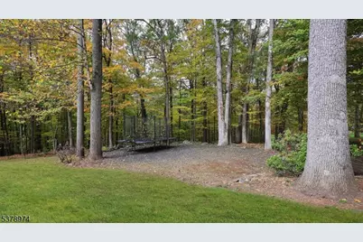 23 Charlotte Hill Dr, Bernardsville, NJ 07924 - Photo 41
