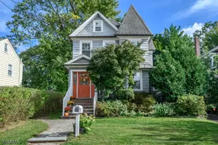 102 Grandview Ave, North Plainfield, NJ 07060 - Photo 1