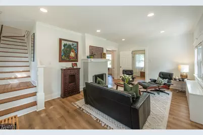 31 Morse Ave, East Orange, NJ 07017 - Photo 5