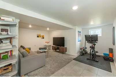 31 Morse Ave, East Orange, NJ 07017 - Photo 33