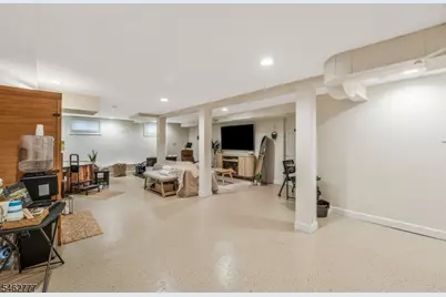 324 Jackson Ave, Scotch Plains Township, NJ 07076 - Photo 29