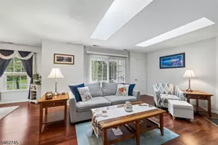 250 Nuthatch Ct, Readington, NJ 08887 - Photo 11
