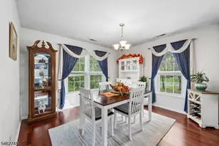 250 Nuthatch Ct, Readington, NJ 08887 - Photo 9