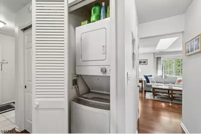 250 Nuthatch Ct, Readington, NJ 08887 - Photo 23