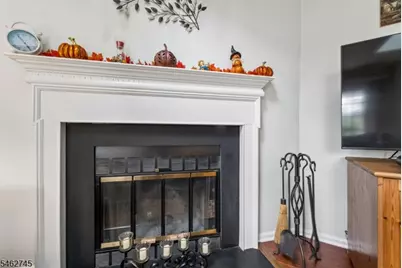 250 Nuthatch Ct, Readington, NJ 08887 - Photo 13