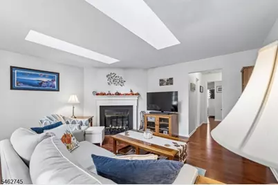 250 Nuthatch Ct, Readington, NJ 08887 - Photo 11