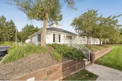 250 Nuthatch Ct, Readington, NJ 08887 - Photo 29