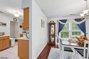 250 Nuthatch Ct, Readington, NJ 08887 - Photo 7